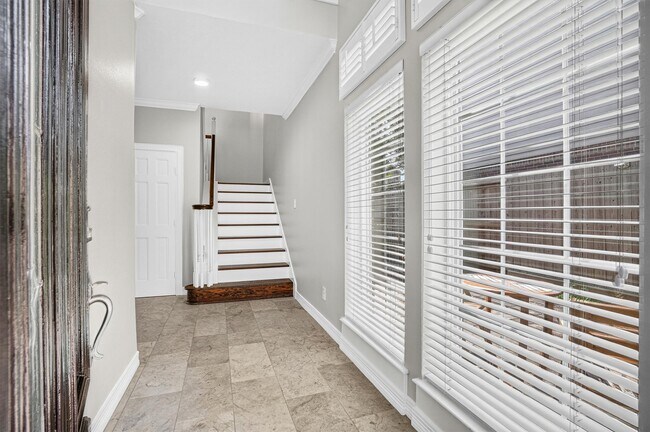 Building Photo - 4107 Woodhead St