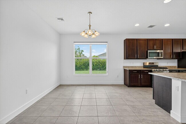 Building Photo - 11766 SW Poseidon Way