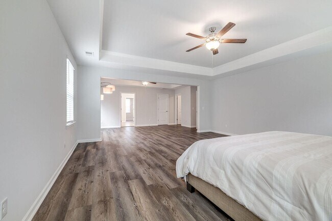 Building Photo - 42 Brookhaven Dr