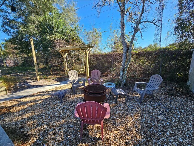 Building Photo - 2088 S Parkton Dr