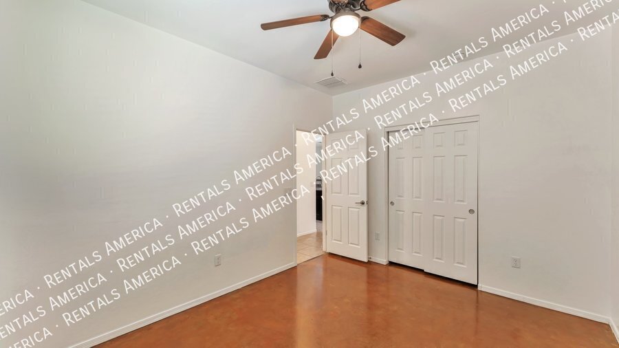 Building Photo - 6457 W Sugar Pine Trail