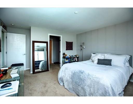 Building Photo - 30 Chelsea St