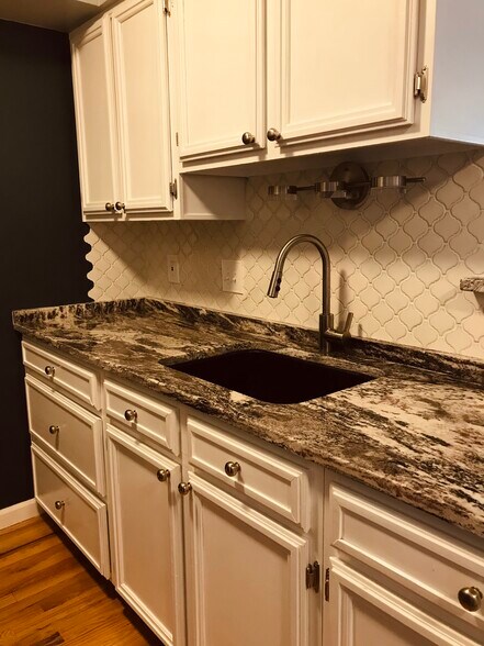 Building Photo - 7080 W 20th Ave