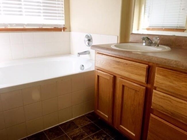 Building Photo - Charming 3BR House in Fountain near bases