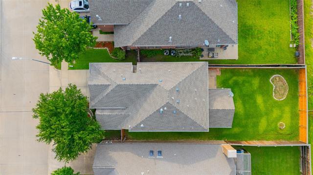 Building Photo - 511 Poplar Ln