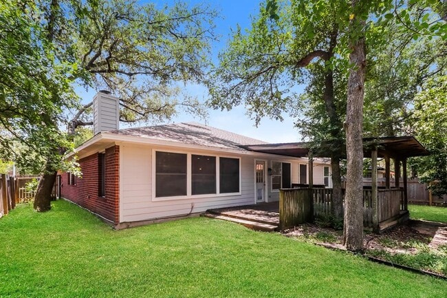 Building Photo - 9604 Kangaroo Ln