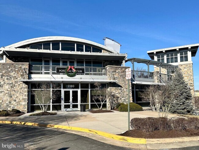 Building Photo - 15158 Kentshire Dr