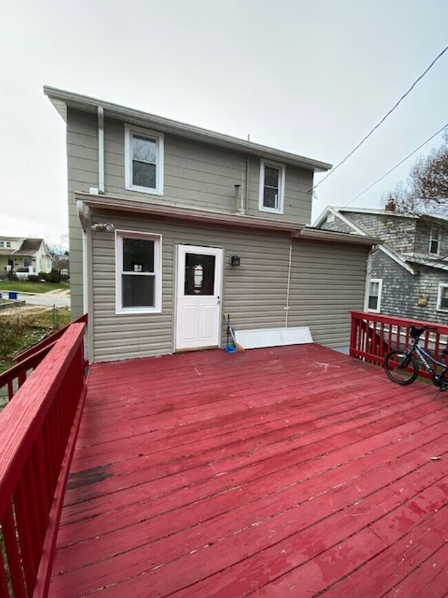 Building Photo - Gorgeous Parkville 3bd/3ba with 4th bd in Fin Bsmt. CAC! W/D! More! Available 5/15