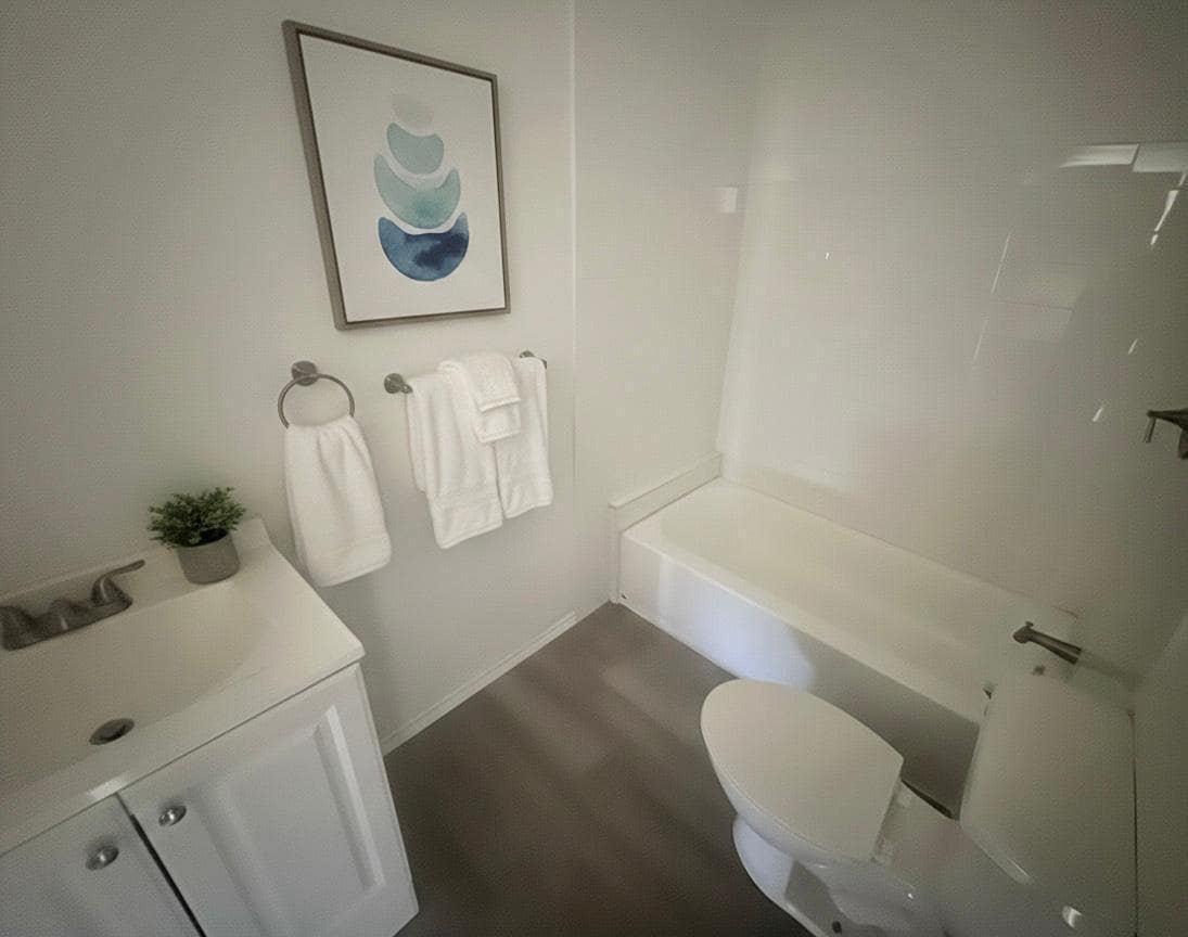 Building Photo - 15 E 24th St