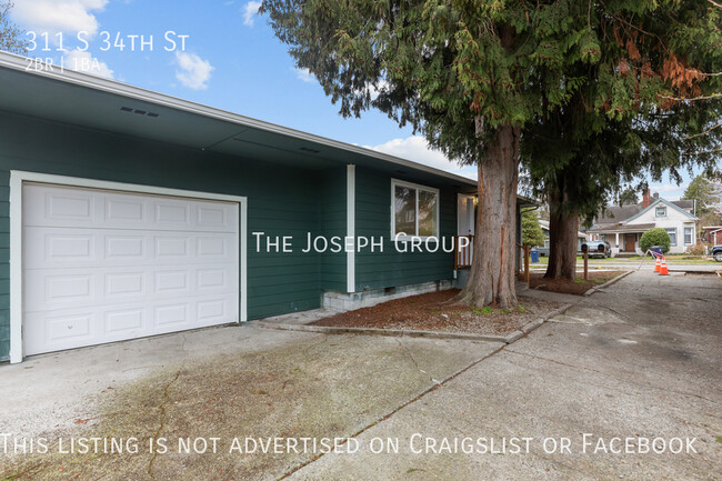 Building Photo - Bright and spacious 2 bedroom home in Tacoma!