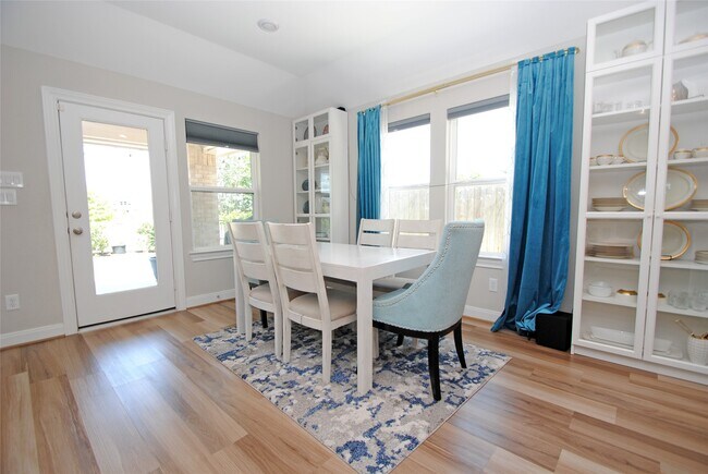 Building Photo - 24818 Harvest Elm Ct