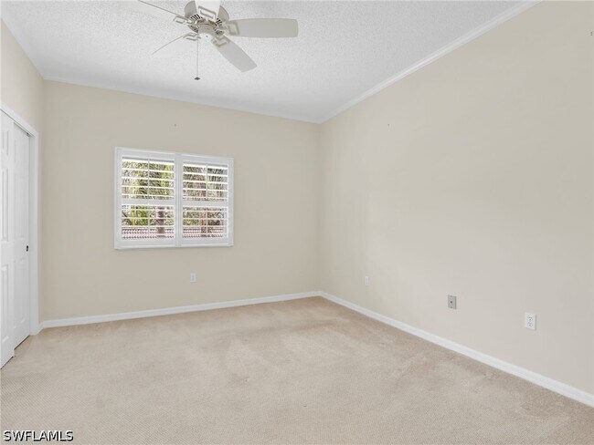 Building Photo - 201 Arbor Lake Dr