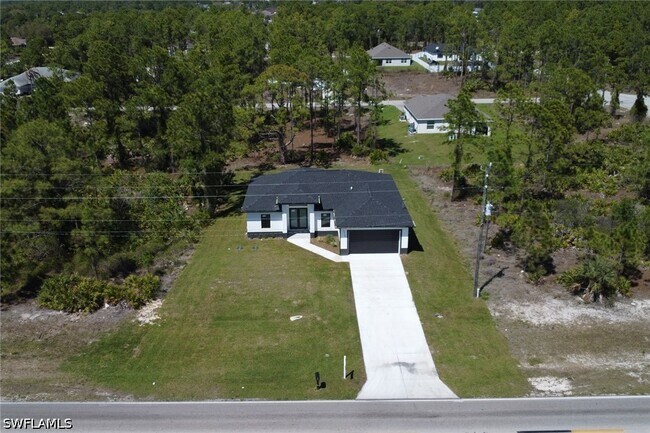 Building Photo - 3315 Sunshine Blvd N