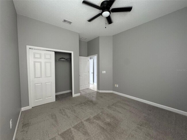 Building Photo - 142 Harrington Ct