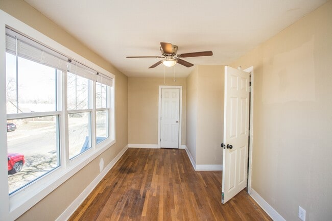 Building Photo - 2019 15th St