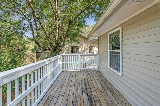 Building Photo - Charming 2-Bedroom, 2-Bath Home in the Heart of Niceville