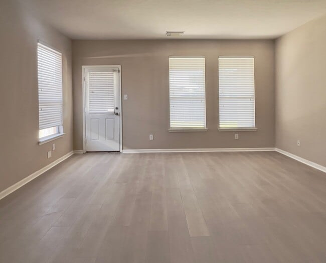 Building Photo - 719 Pickett Hill Ln