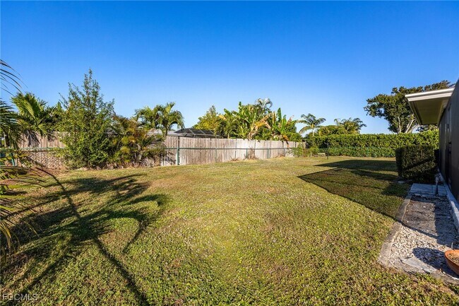 Building Photo - 5308 Shalley Cir E