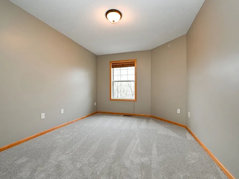 Building Photo - 770 Wisconsin Ave N