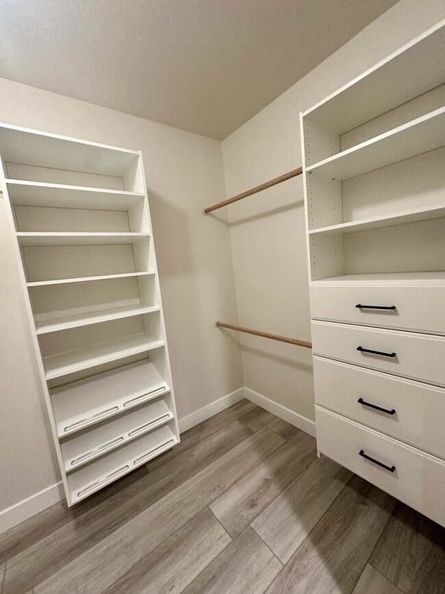 Building Photo - 2315 Tavern Rd