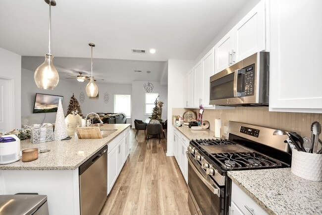 Building Photo - 9447 Klein Ln