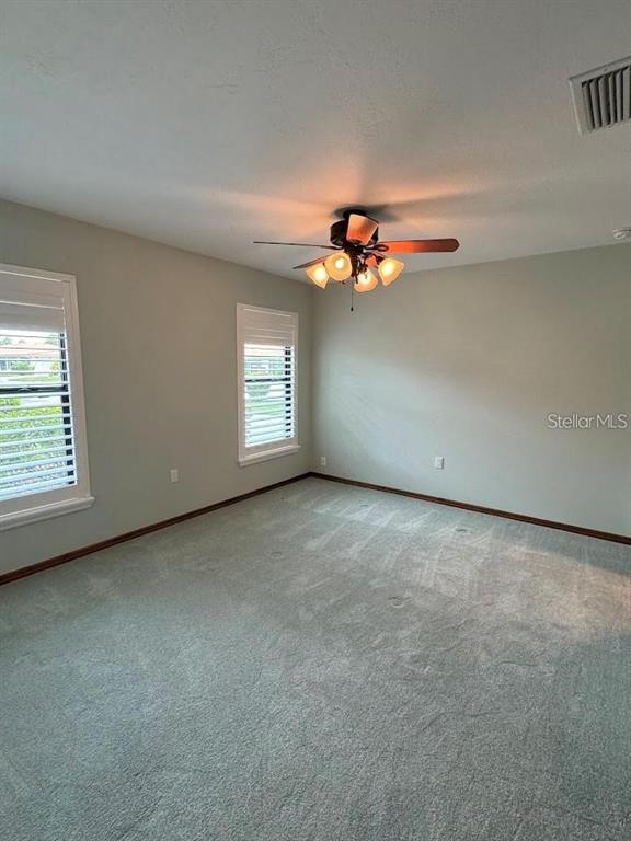 Building Photo - 5033 Vivienda Way