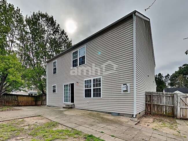 Building Photo - 1813 Shiva Court