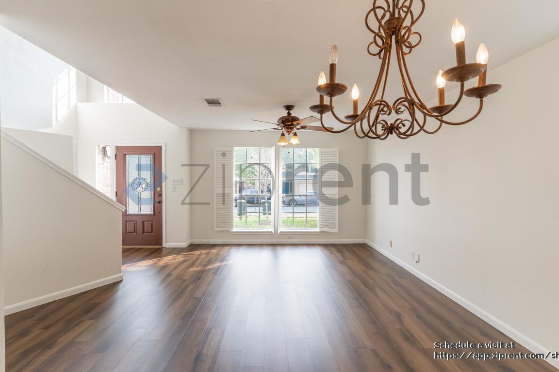 Building Photo - 16808 Bailey Jean Dr