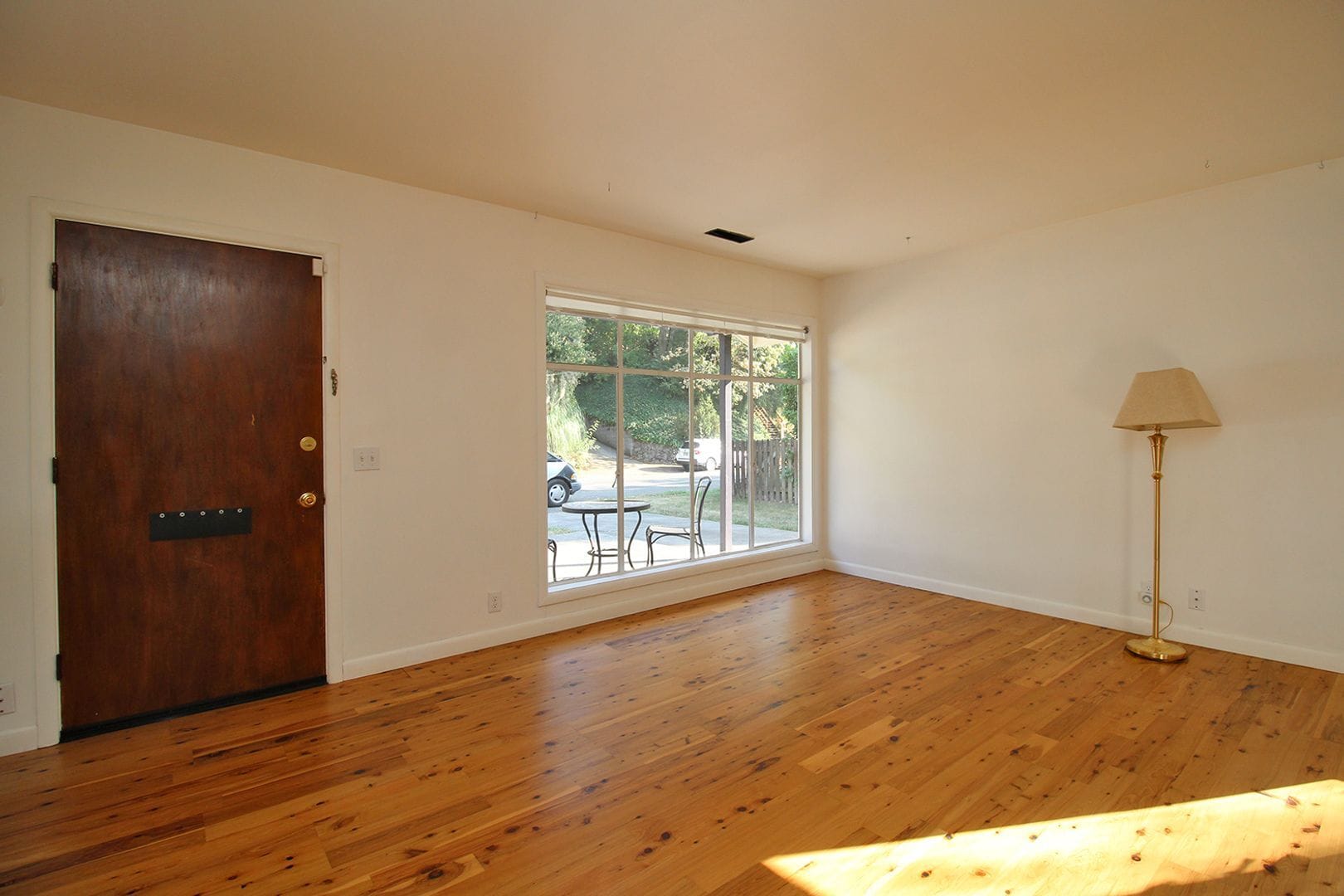 Building Photo - 2923 NE 92nd Ave