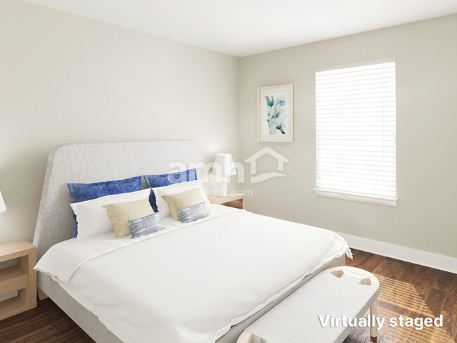 Building Photo - 5953 Hagar Vly Dr