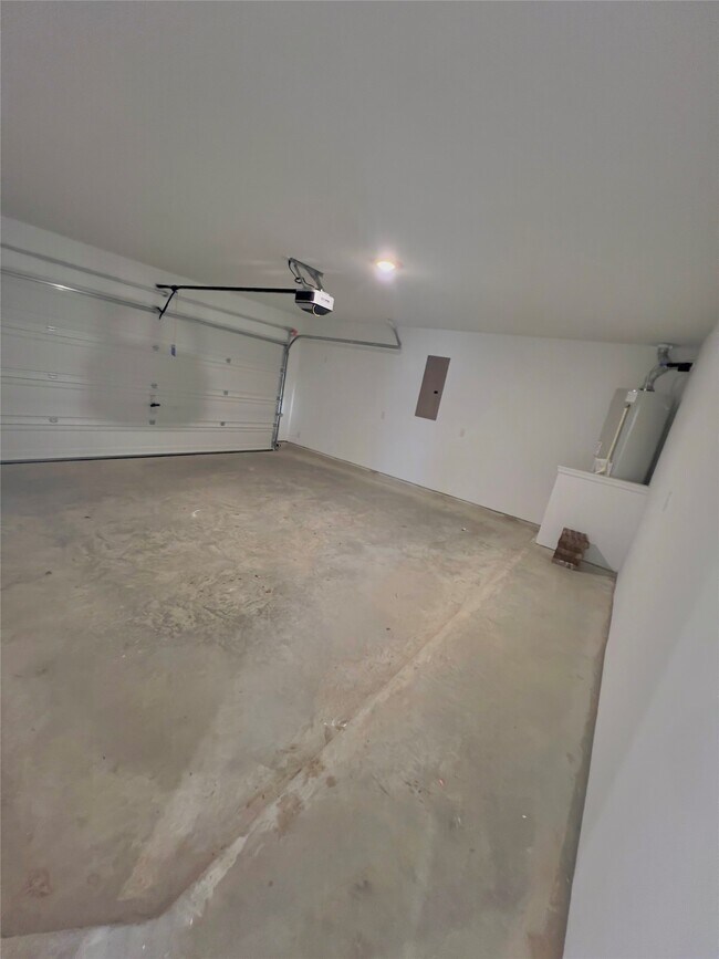 Building Photo - 27142 River Birch Ridge Dr