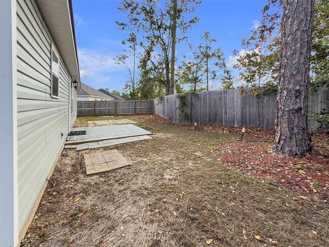 Building Photo - 1739 Eli Pl