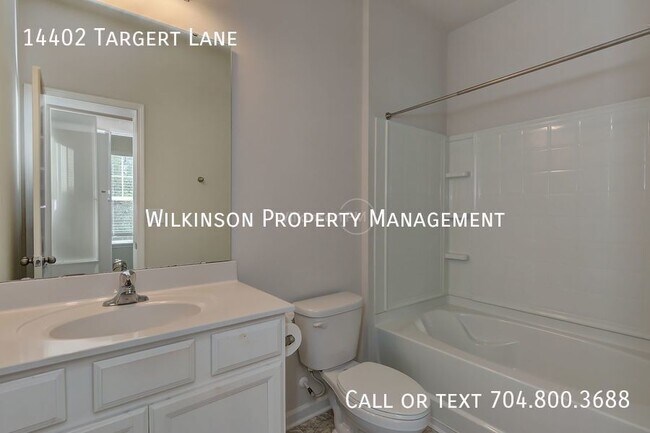 Building Photo - 14402 Targert Ln