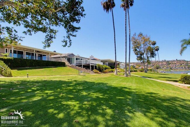 Building Photo - Spacious 3Bdm 2Ba Home Near Lake San Marcos!