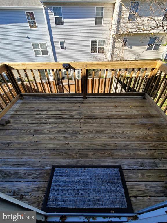 Building Photo - 233 Charleston Ct