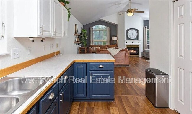 Building Photo - 19527 Highland Ridge Dr