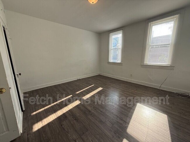 Building Photo - 138 Coral St