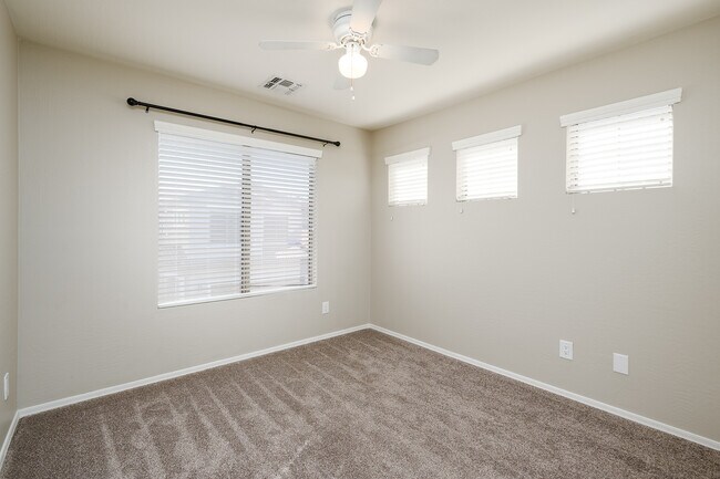 Bedroom #1 - 1024 E Frye Rd