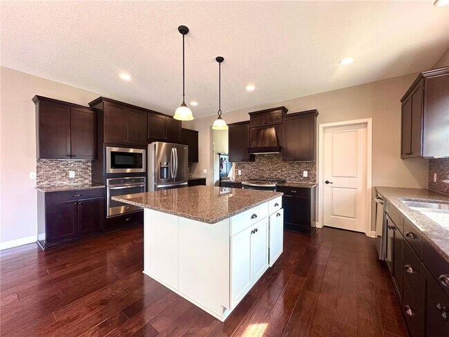 Building Photo - 3379 Ridgestone Way