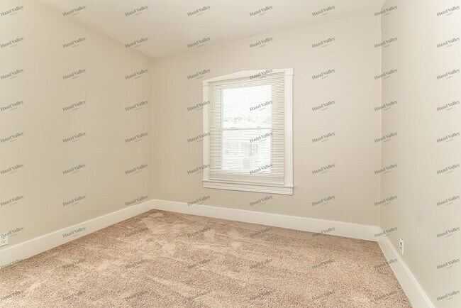 Building Photo - 106 N 40th St