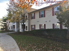 Building Photo - Woods at King George Apartments