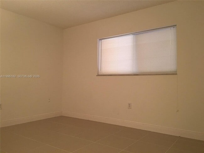 Building Photo - 8760 SW 133rd Avenue Rd