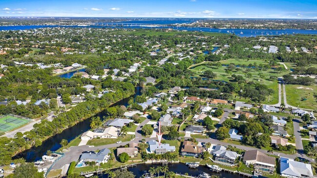 Building Photo - 1260 SW 25th Ln