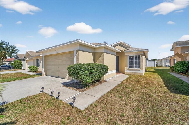 Building Photo - 11812 Lynmoor Dr