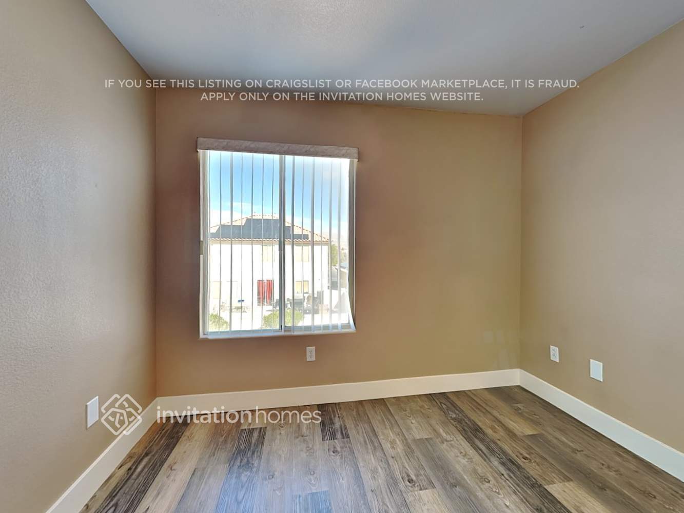 Building Photo - 926 Dawn Valley Dr