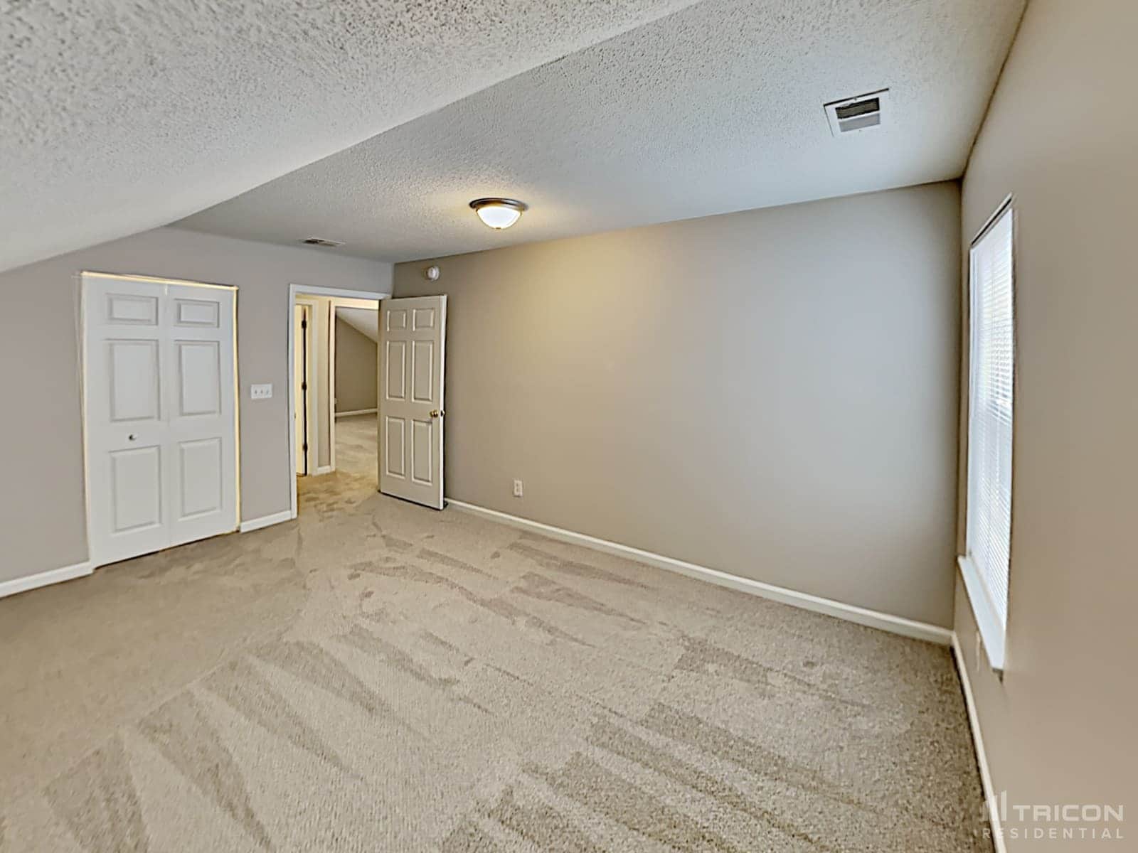 Building Photo - 929 Schofield Ln