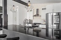 Building Photo - 608 Winona Ct