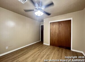 Building Photo - 120 Gifford St