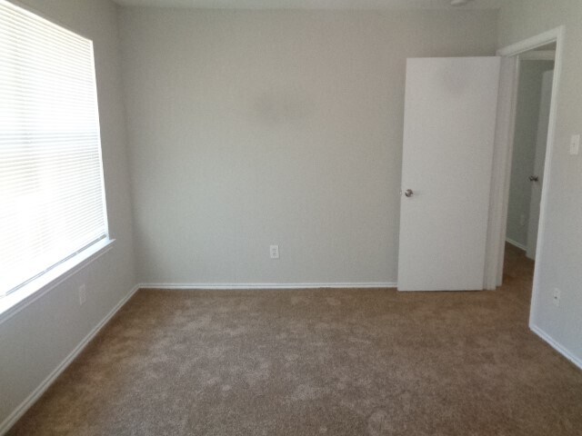 Building Photo - 9507 Maple Green Ln