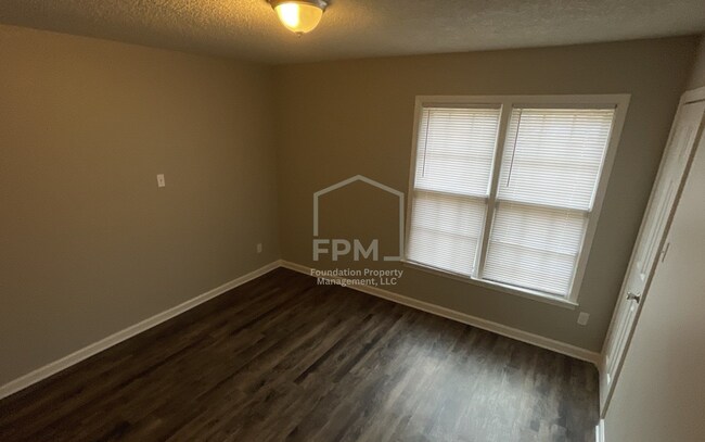 Building Photo - 7089 Cobblestone Dr